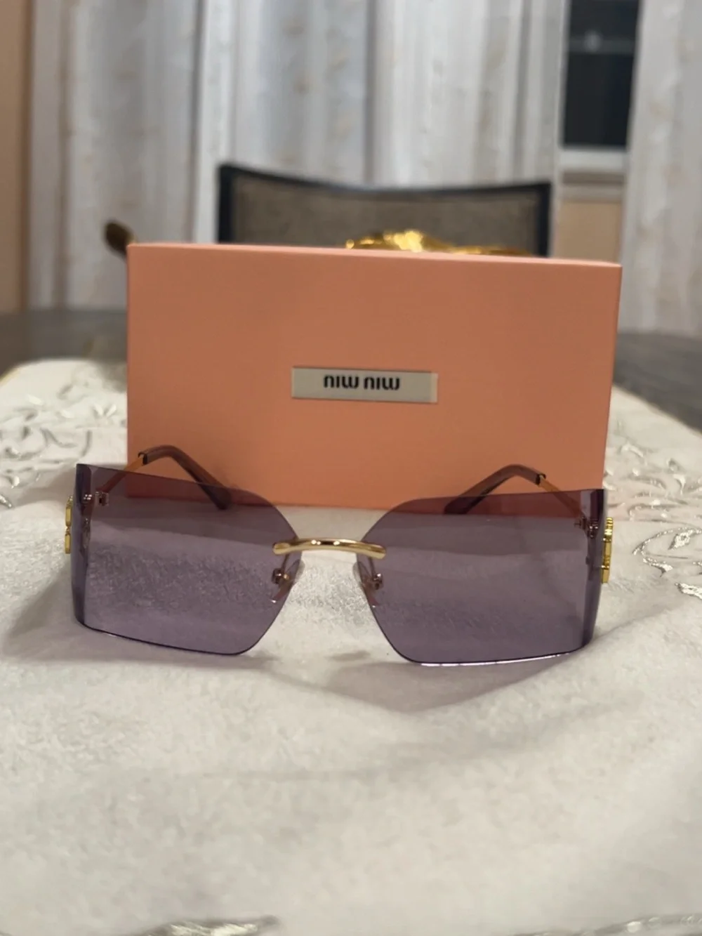 Miu Miu 54YS Sunglasses